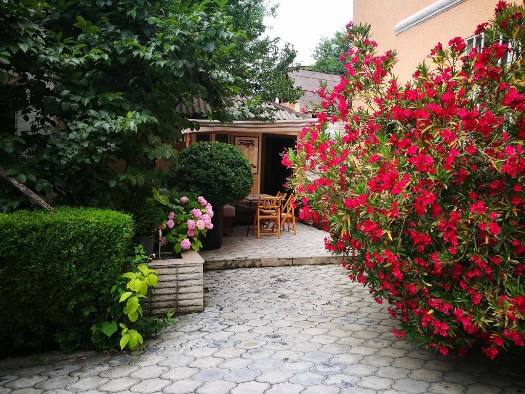 Тбилиси: Varketili Garden