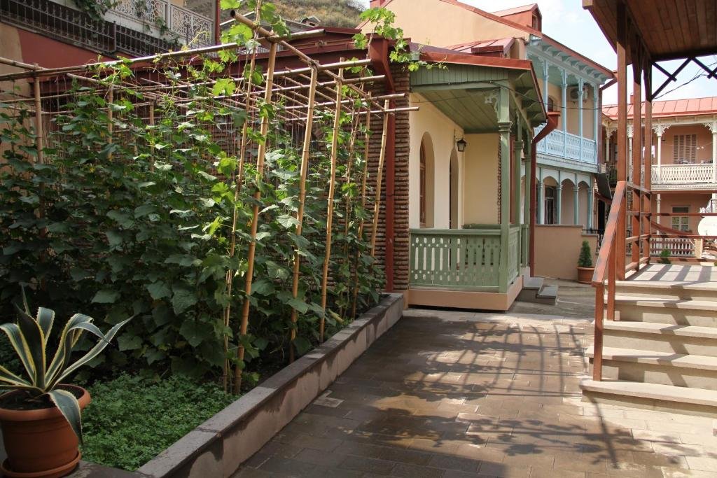 Тбилиси: Sali apartament