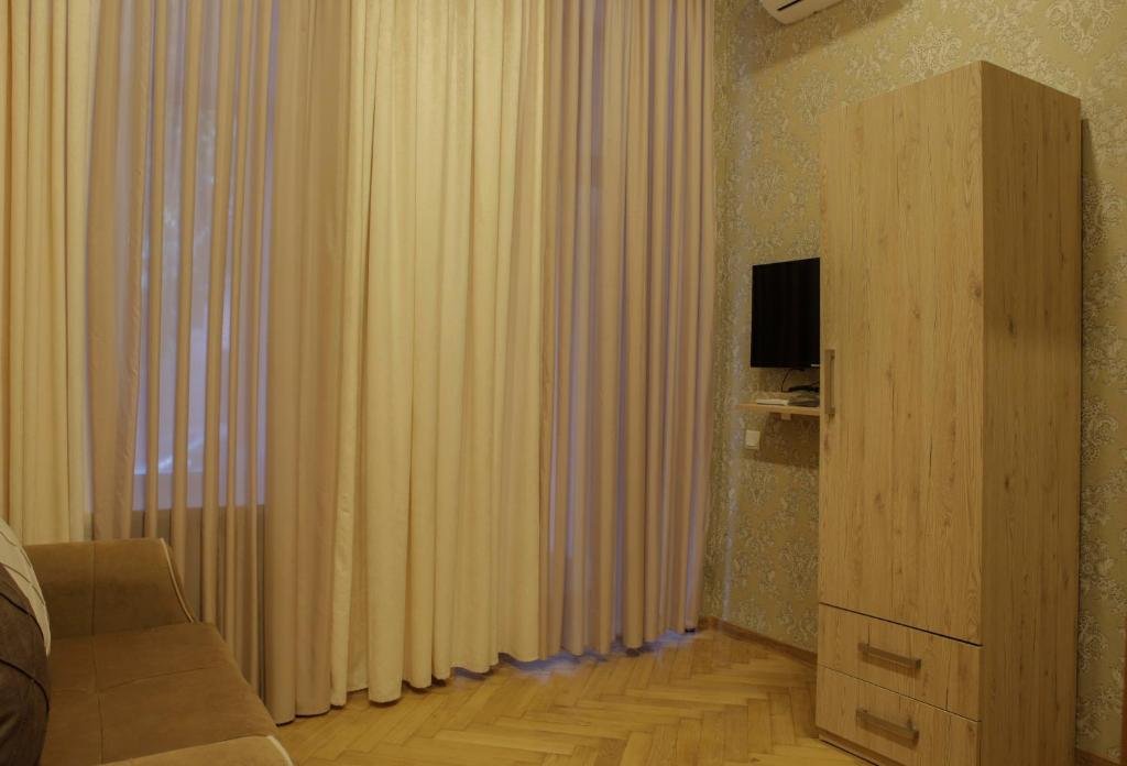 Тбилиси: Sweet Home Mtatsminda