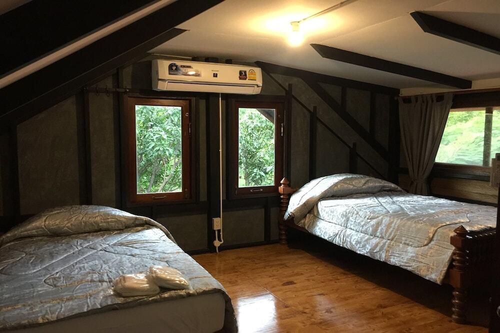 Сирача: Baan Lanwa Homestay