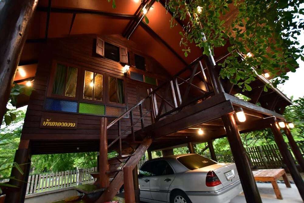 Сирача: Baan Lanwa Homestay