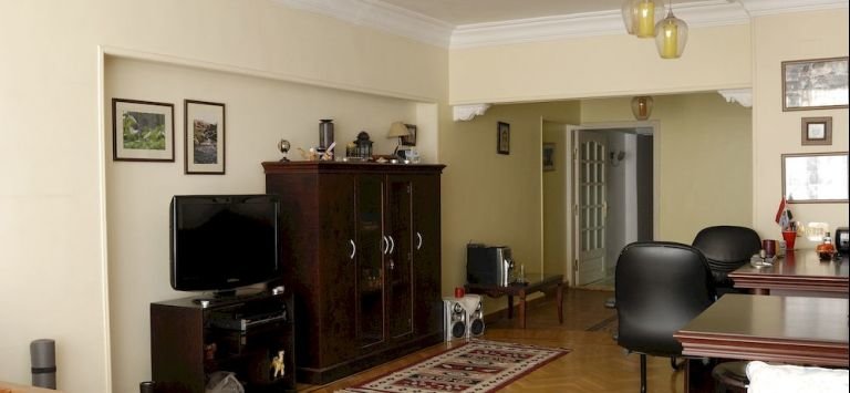 Каир: Maadi Star Apartment