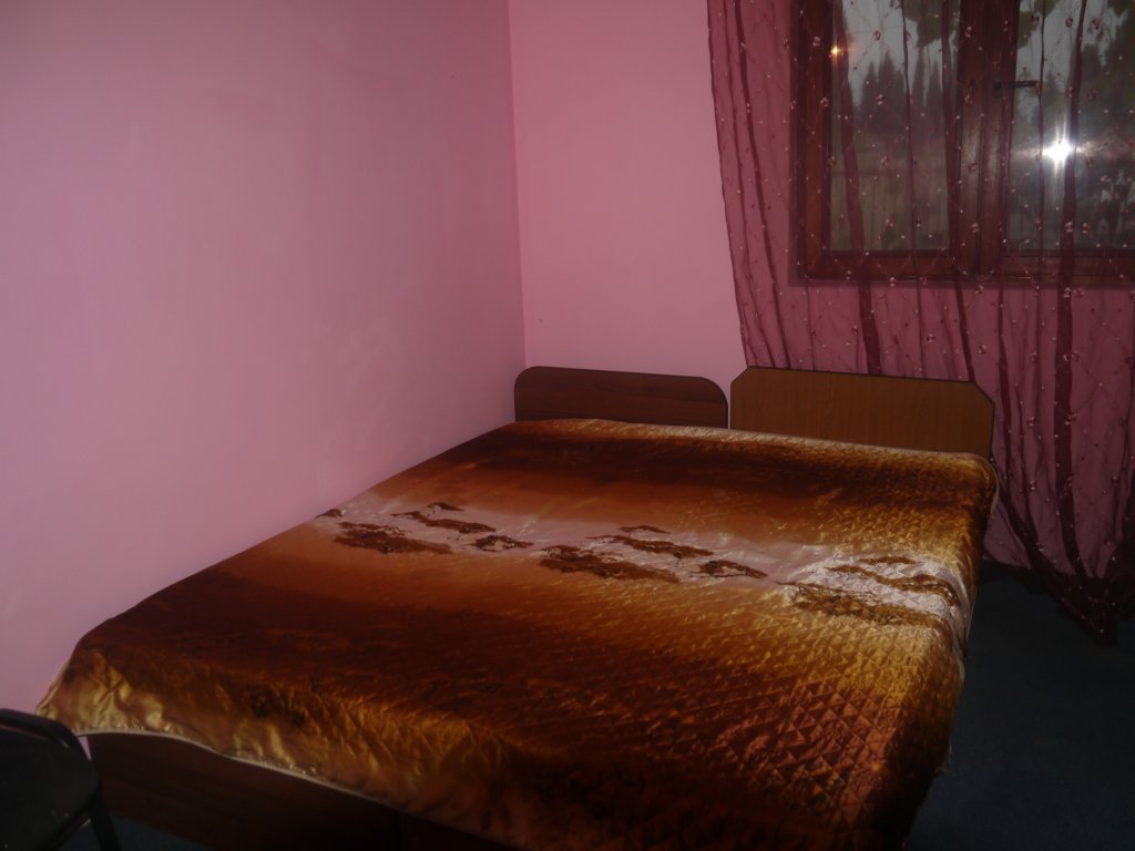 Гечрипш: Karen Guest House