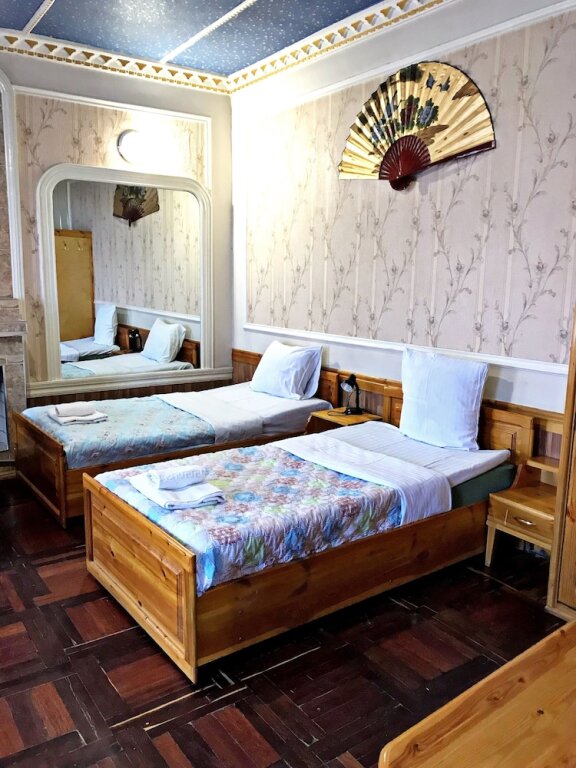 Самарканд: Hotel Kamila