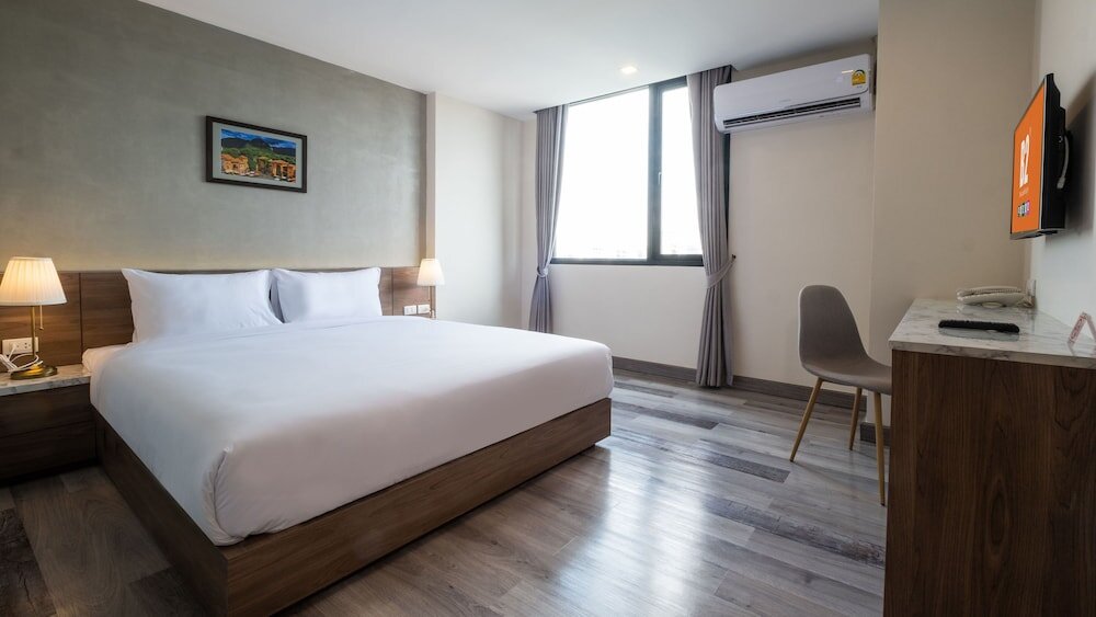 Кхлонг-Янг: B2 Korat Premier Hotel
