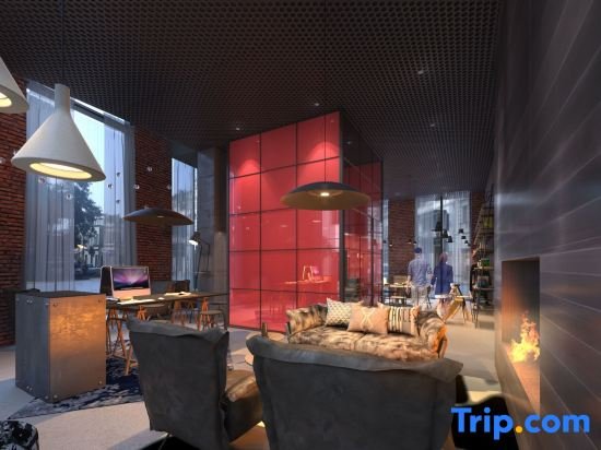 Тбилиси: Moxy Tbilisi By Marriott