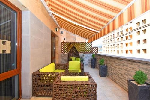 Ереван: Yerevan4you Terrace