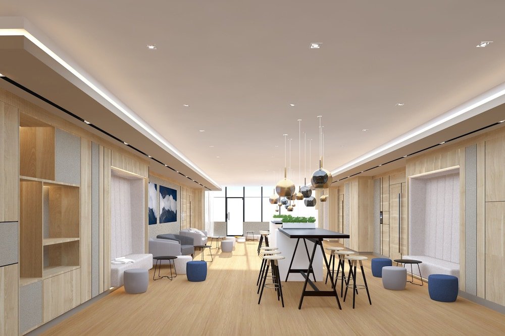 Батуми: Courtyard by Marriott Batumi