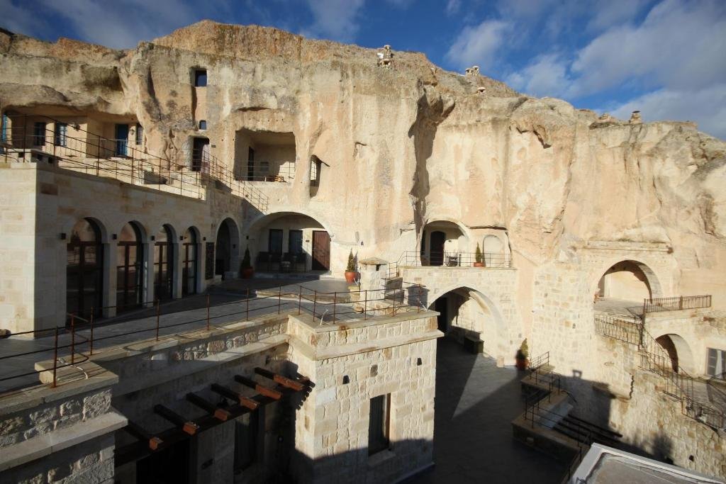 Ургуп: 1811 Cave Hotel