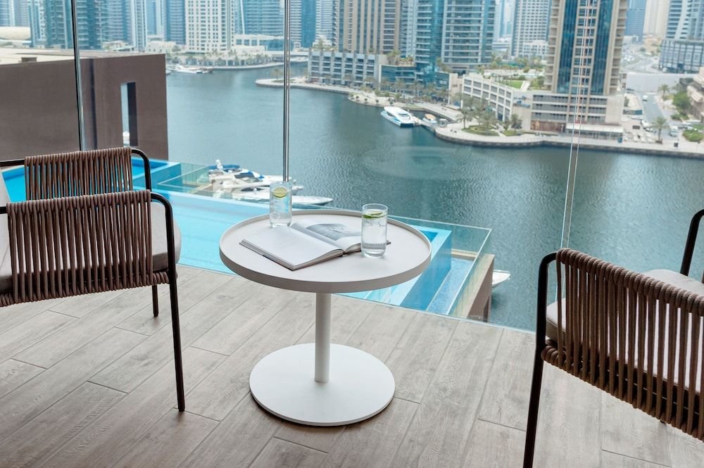 Дубай: Jumeirah Living Marina Gate Hotel and Apartments