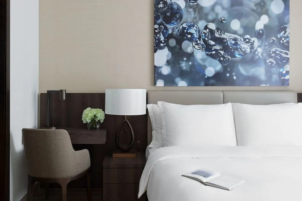Дубай: Jumeirah Living Marina Gate Hotel and Apartments