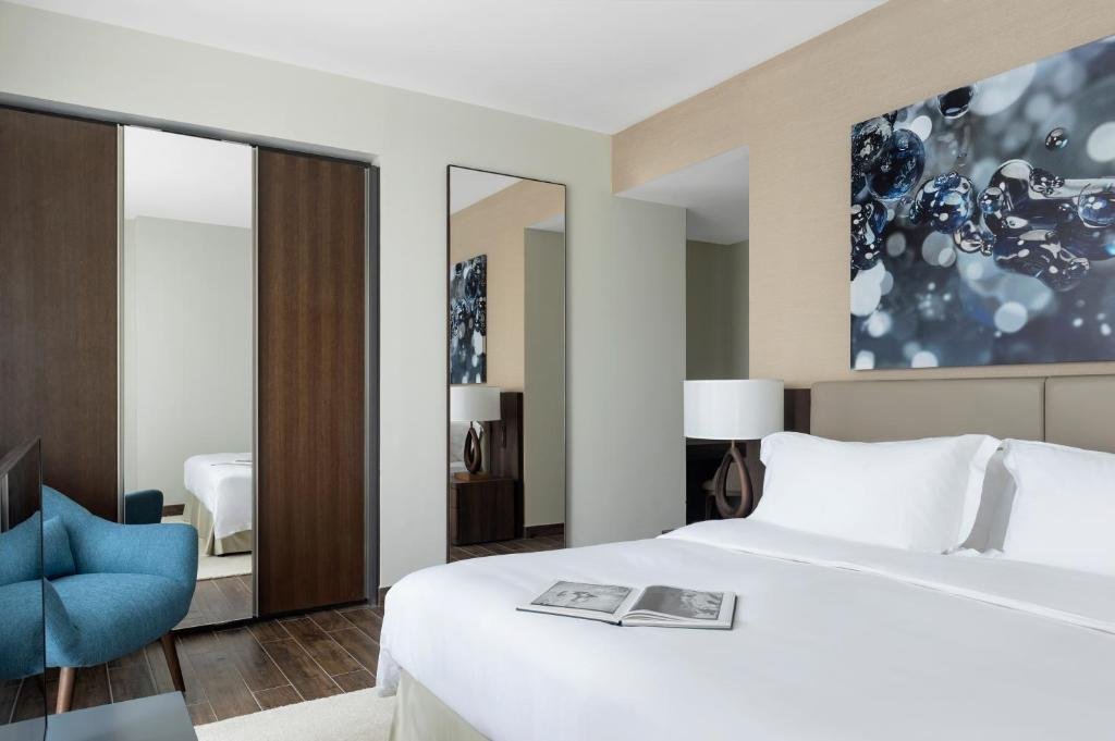 Дубай: Jumeirah Living Marina Gate Hotel and Apartments