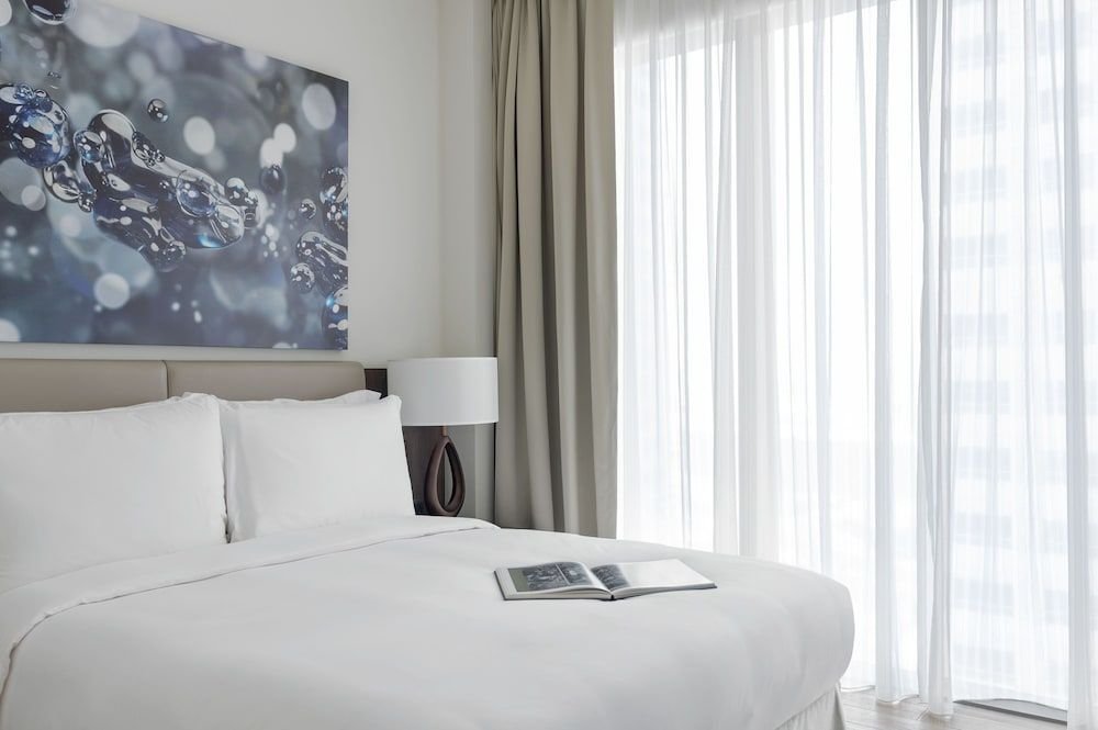 Дубай: Jumeirah Living Marina Gate Hotel and Apartments