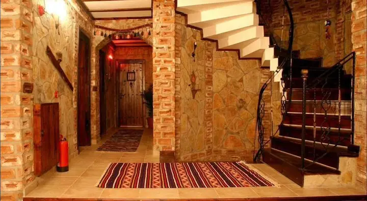 Алтынолук: Papazlikhan Hotel