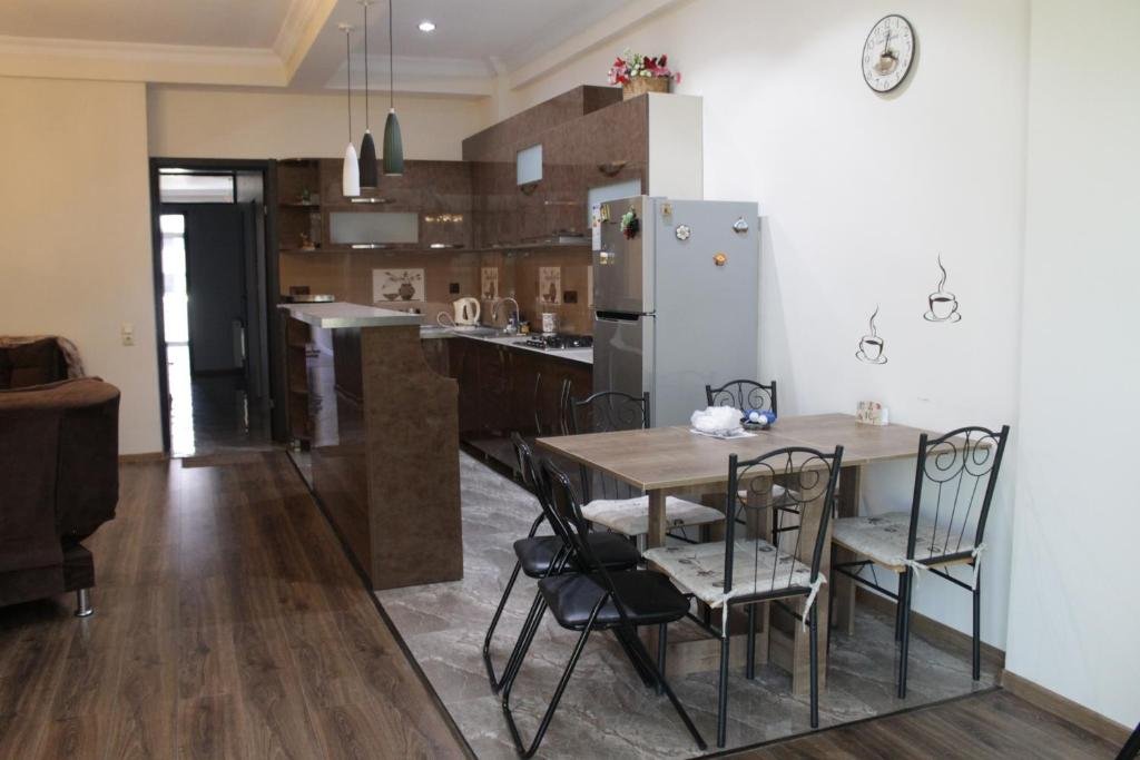 Three-Bedroom Apartment in Batumi, near the Black Sea — фото 4