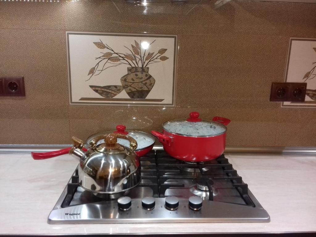 Батуми: Three-Bedroom Apartment in Batumi, near the Black Sea