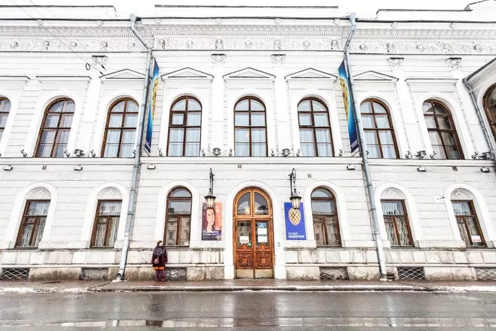 Санкт-Петербург: Меблированные комнаты Дом писателей
