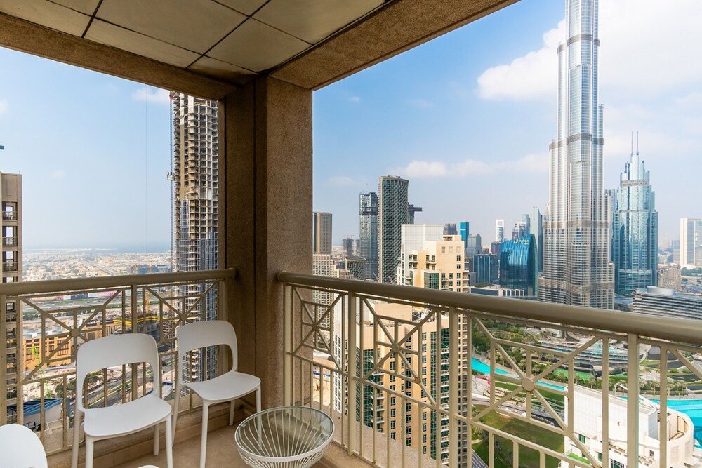 Дубай: Waves Ease By Emaar Apartment