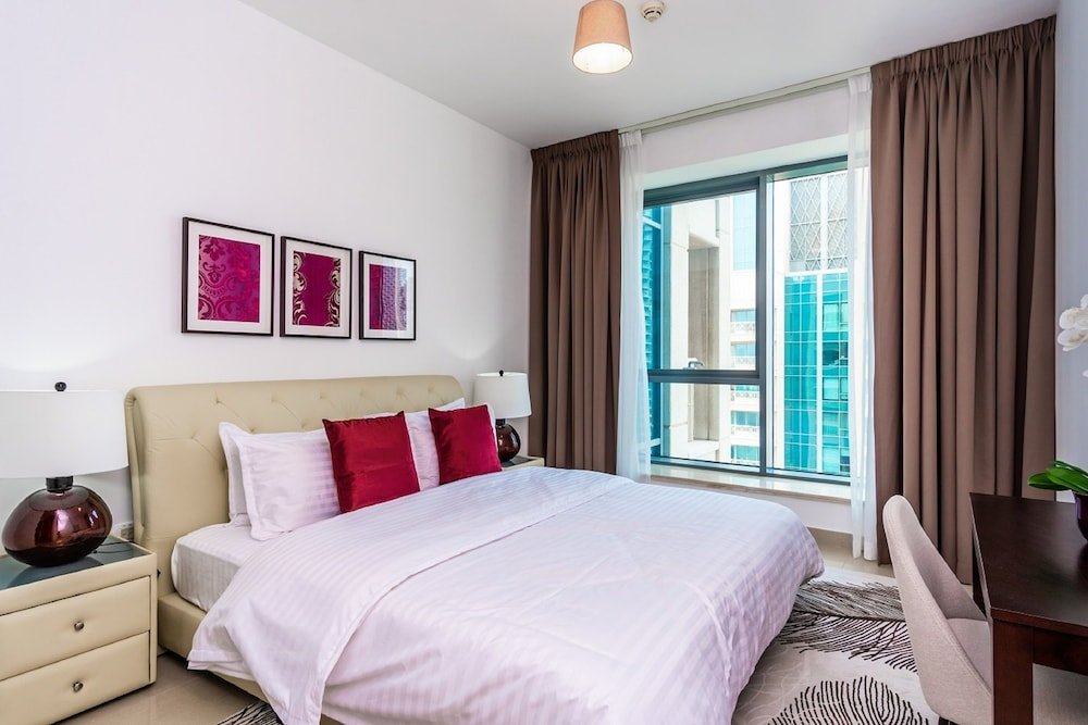 Дубай: Waves Ease By Emaar Apartment