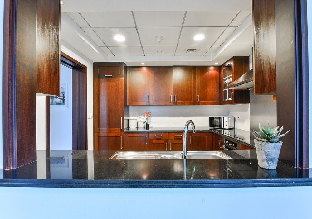 Дубай: Waves Ease By Emaar Apartment