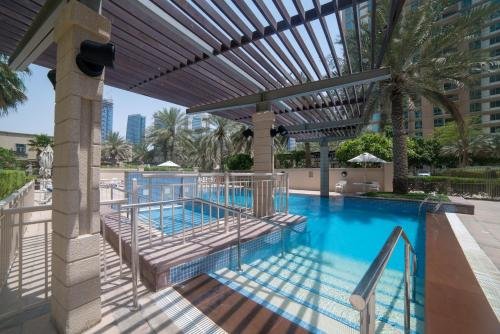 Дубай: Vacation Bay - Brand New 2 BR in MESK Tower