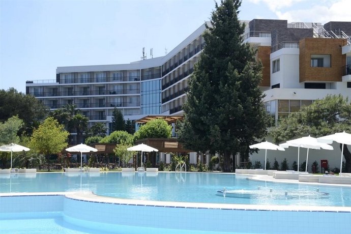 Бельдиби: Turkiz Beldibi Resort & Spa