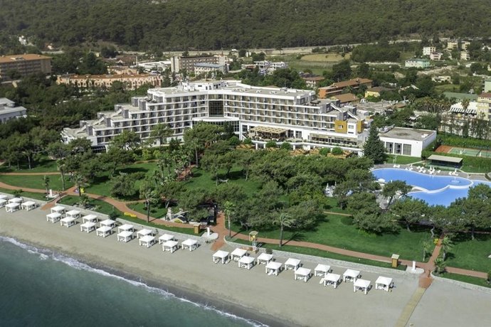 Бельдиби: Turkiz Beldibi Resort & Spa