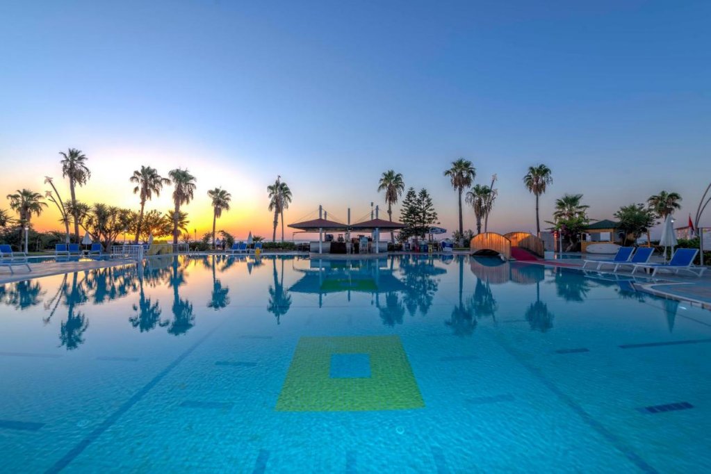 Чамьюва: Barut Hotels Labada