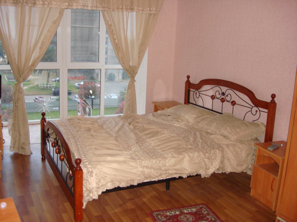 Гагра: Kvartira S Vidom Na More Apartments