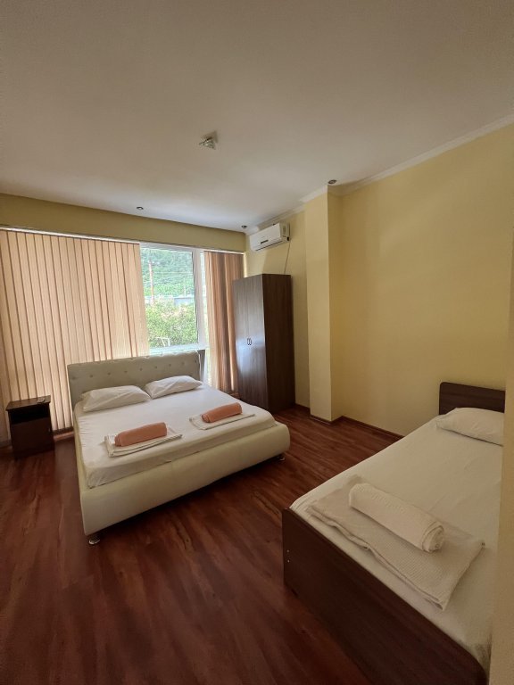 Гагра: Vladhause Villa