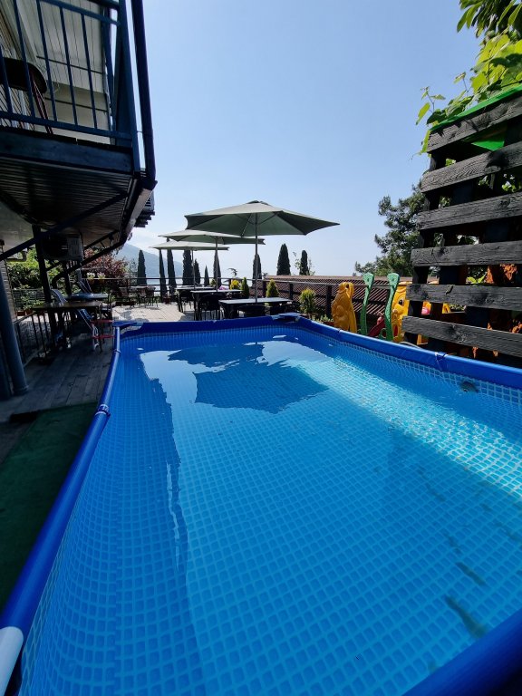 Багрипш: River Hotel