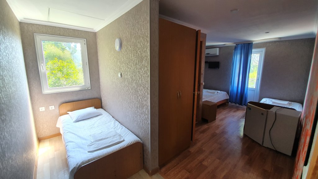 Багрипш: River Hotel