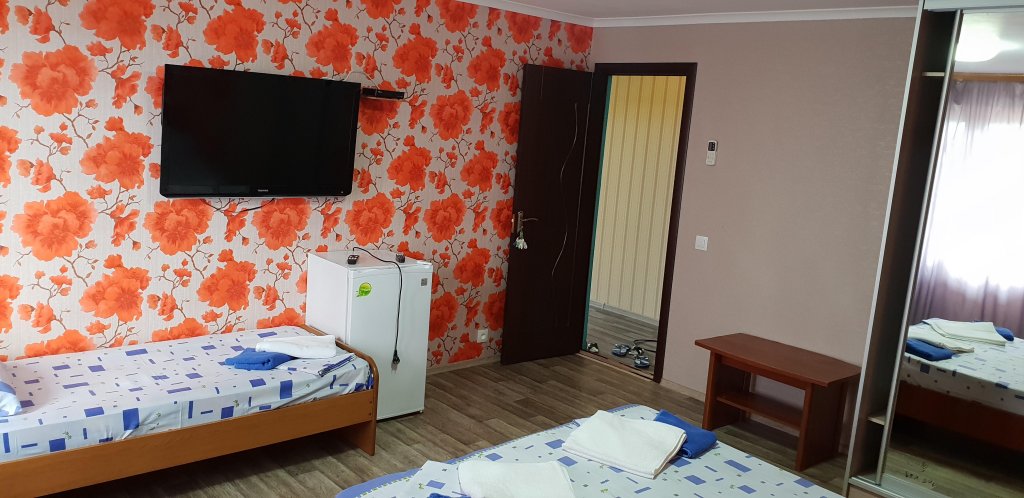 Багрипш: River Hotel