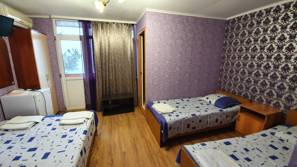 Багрипш: River Hotel