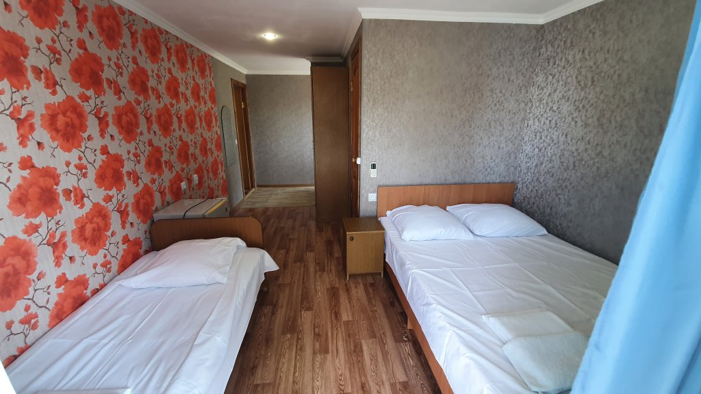 Багрипш: River Hotel