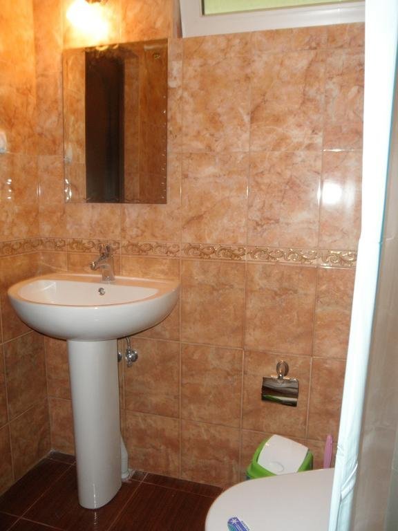 Гудаута: 7 Palm Apartments
