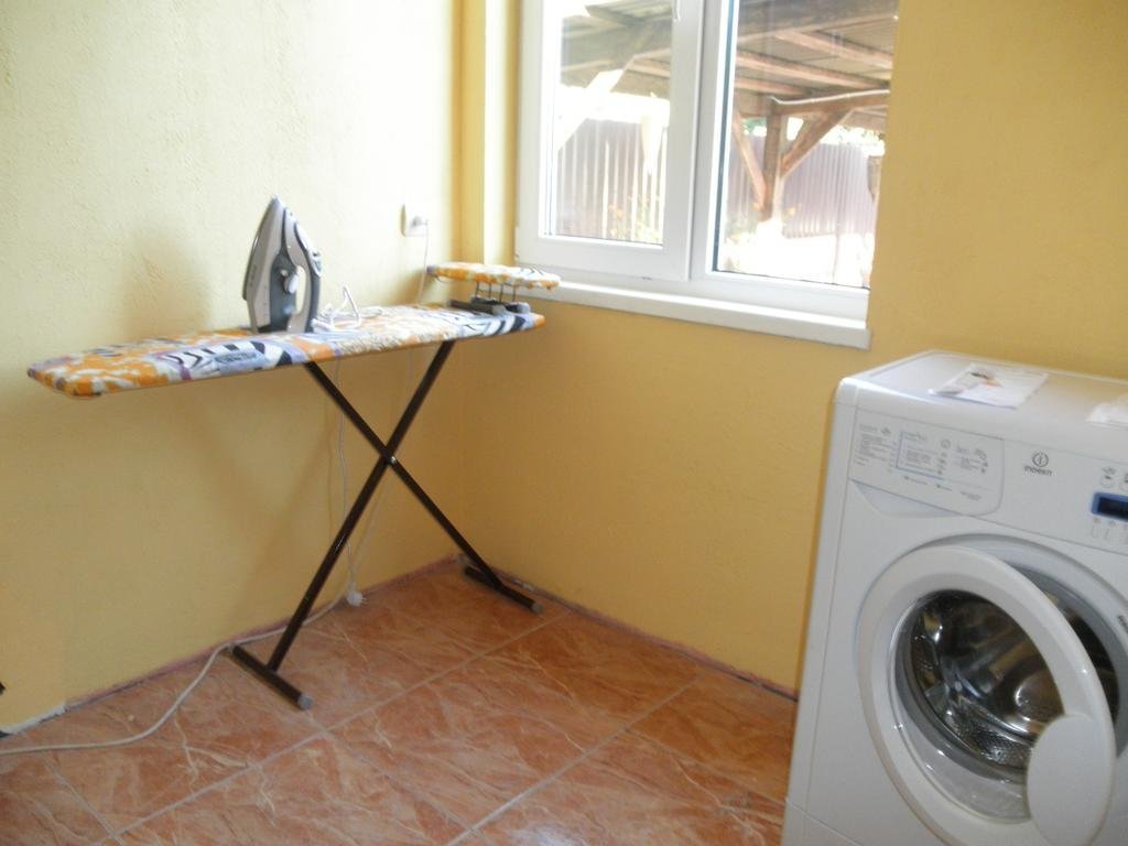 Гудаута: 7 Palm Apartments