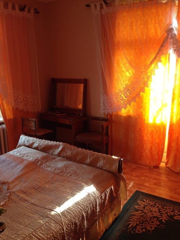 Гагра: Holiday Home on Bestuzhego Marlinskogo 3 Guest House