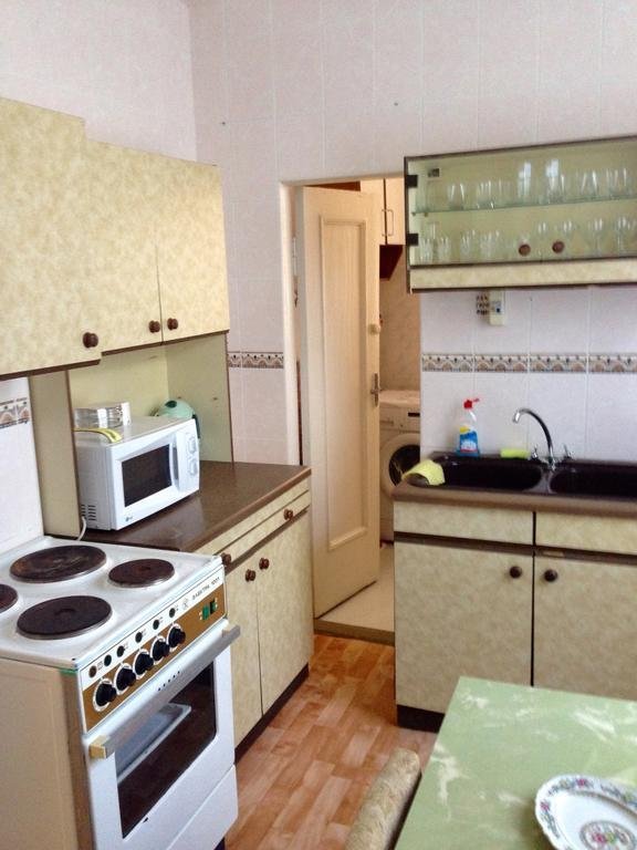 Гагра: Holiday Home on Bestuzhego Marlinskogo 3 Guest House