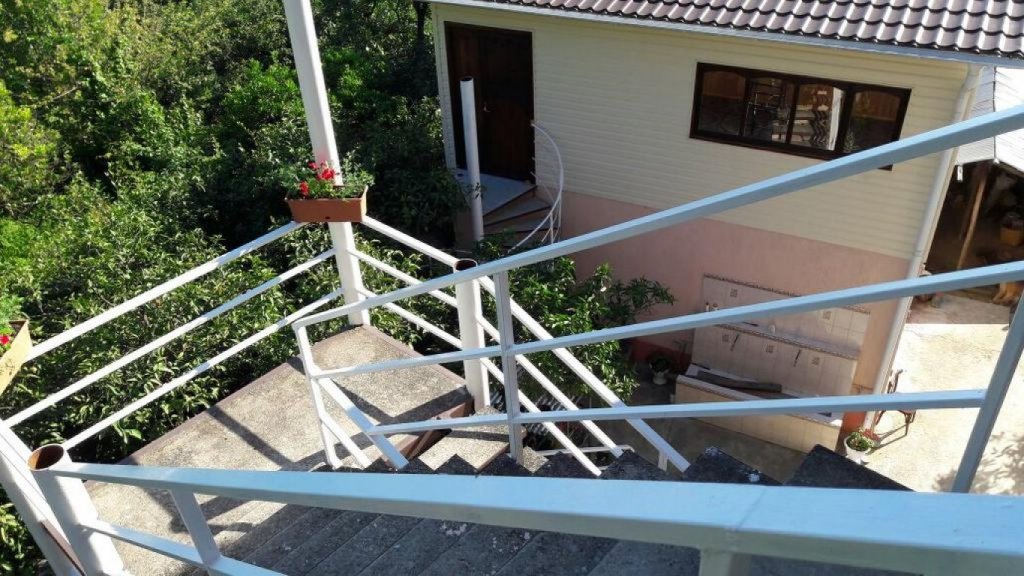 Гагра: Solnechnaya Gagra Guest House