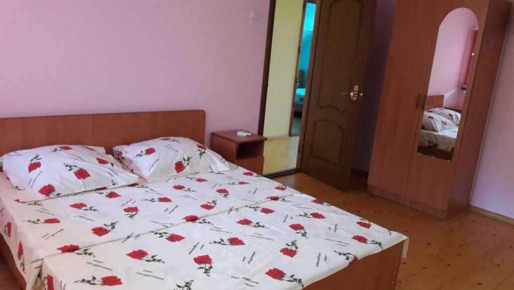 Гагра: Solnechnaya Gagra Guest House