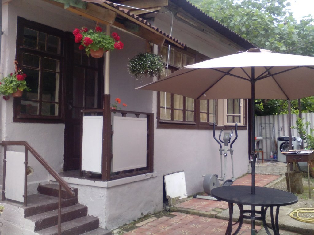 Гагра: Pod Klyuch V Staroj Gagre Guest House