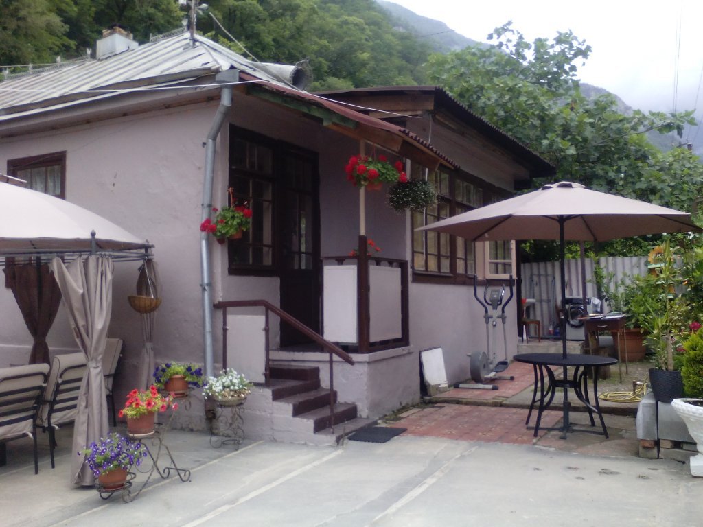 Гагра: Pod Klyuch V Staroj Gagre Guest House