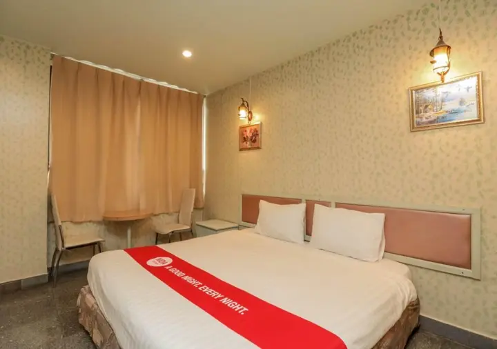 Бангкок: Nida Rooms RamIndra 593 Plaza