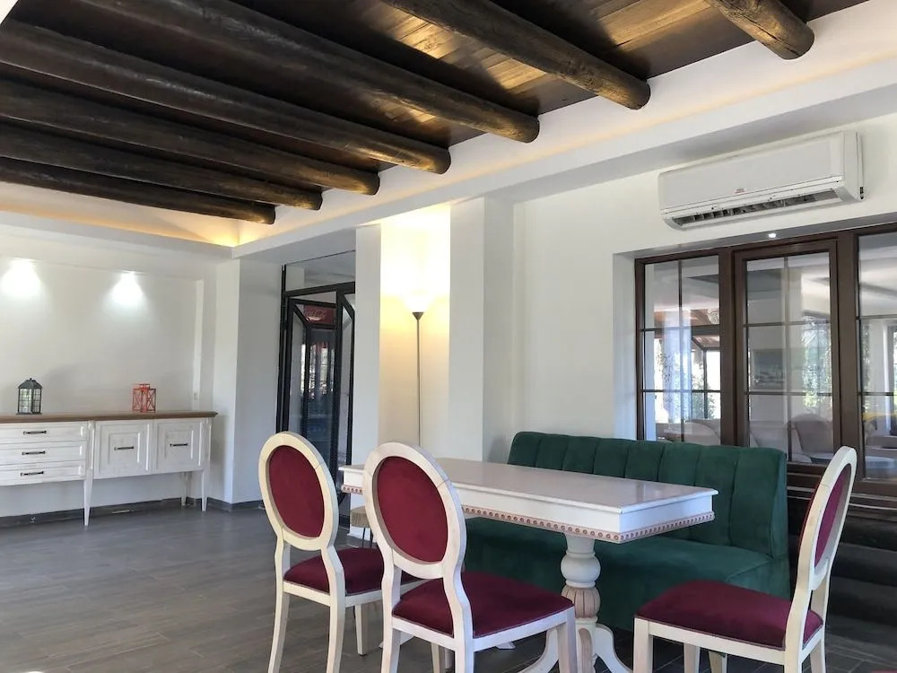 Янык: Asmali Bahce Butik Hotel