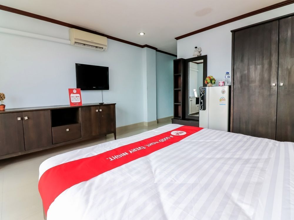Чиангмай: Nida Rooms Thasala 405 Angel City