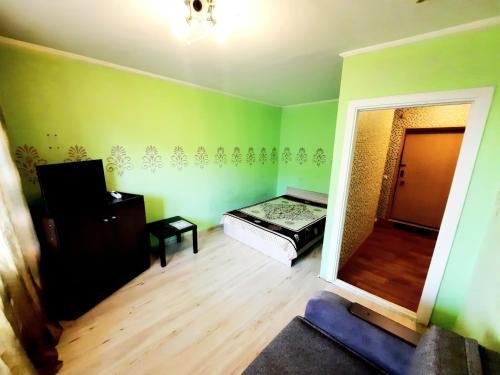 Красноярск: Apartment on 9 Maya 65