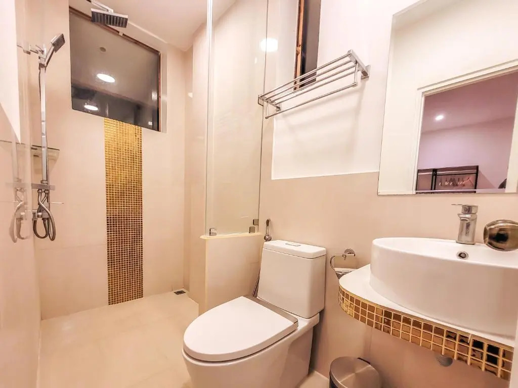 Атолл Алиф-Алиф: Гостевой дом Kingsway Thoddoo