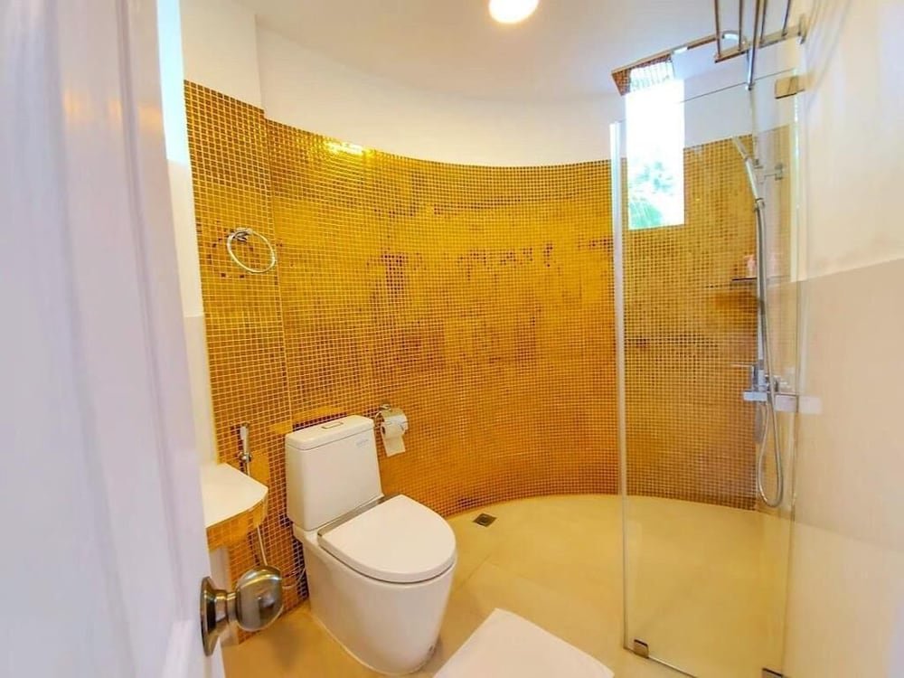 Атолл Алиф-Алиф: Гостевой дом Kingsway Thoddoo