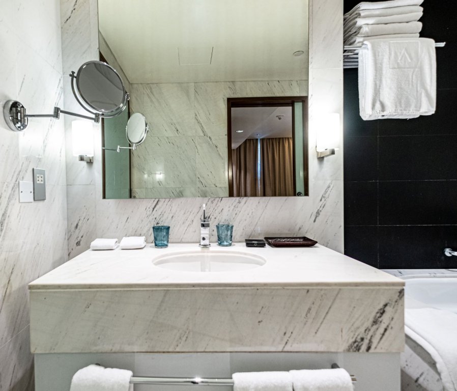 Дубай: The Address Dubai Mall Spacious 1 bedroom